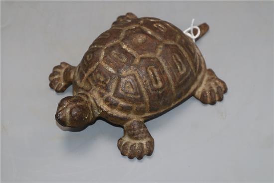 A cast iron tortoise, length 19.5cm